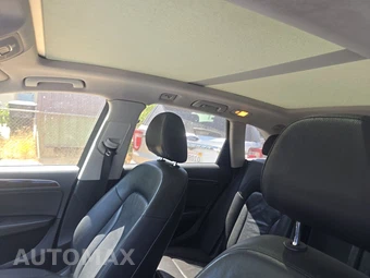 2015 Audi Q5 2.0T Premium – miniatura 14