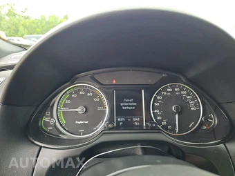 2015 Audi Q5 Hybrid 2.0T Prestige – miniatura 12