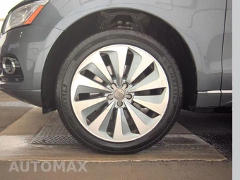 2015 Audi Q5 Hybrid 2.0T Prestige – miniatura 9