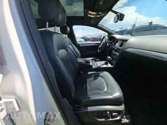 2015 Audi Q7 3.0T S line Prestige – miniatura 8