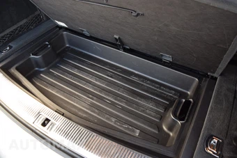 2015 Audi Q7 TDI Prestige - miniatura 135