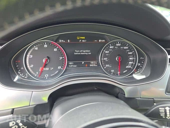 2015 Audi RS 7 Prestige - miniatura 9