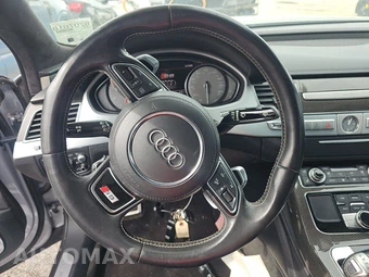 2015 Audi S8 - miniatura 7