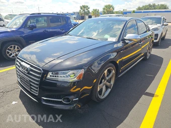 2015 Audi S8