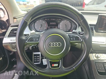 2015 Audi S8 – miniatura 10