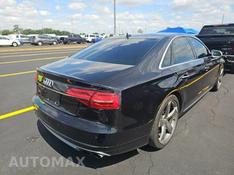 2015 Audi S8 – miniatura 4