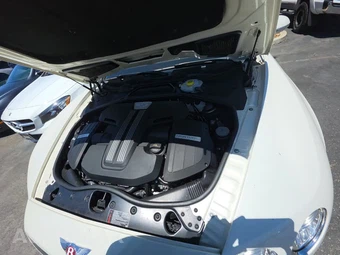 2015 Bentley Continental GT S Convertible V8 - miniatura 29
