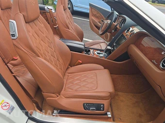 2015 Bentley Continental GT Speed Convertible W12 - miniatura 15