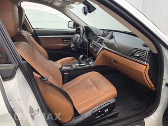 2015 BMW 3 Series Gran Turismo 328i xDrive Hatchback LUXURY LINE - miniatura 8