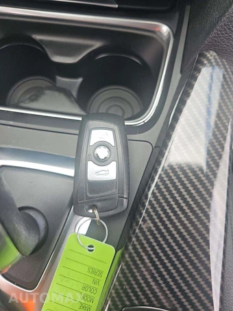 2015 BMW 3 Series Sedan 320i SPORT LINE - miniatura 5
