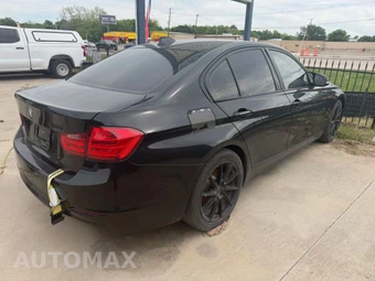 2015 BMW 3 Series Sedan 320i - miniatura 4