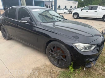 2015 BMW 3 Series Sedan 320i - miniatura 5