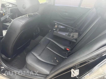 2015 BMW 3 Series Sedan 320i - miniatura 9