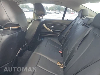 2015 BMW 3 Series Sedan 320i – miniatura 13