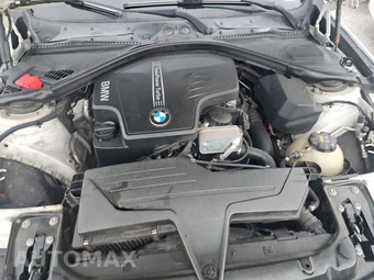 2015 BMW 3 Series Sedan 320i – miniatura 15