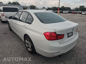 2015 BMW 3 Series Sedan 320i – miniatura 6