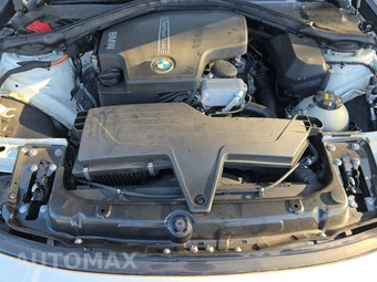 2015 BMW 3 Series Sedan 320i - miniatura 15