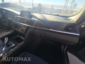 2015 BMW 3 Series Sedan 320i - miniatura 19