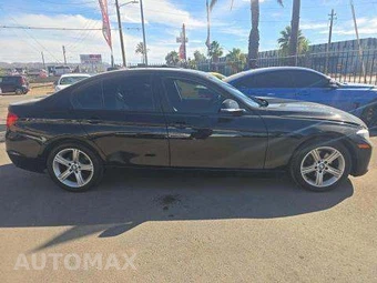 2015 BMW 3 Series Sedan 320i - miniatura 4