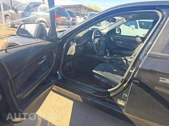2015 BMW 3 Series Sedan 320i - miniatura 6