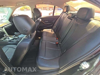 2015 BMW 3 Series Sedan 320i - miniatura 13