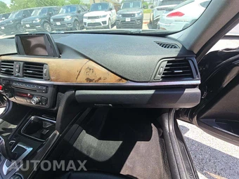 2015 BMW 3 Series Sedan 320i - miniatura 19