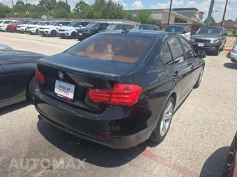 2015 BMW 3 Series Sedan 320i - miniatura 3