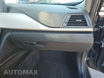 2015 BMW 3 Series Sedan 320i xDrive – miniatura 16