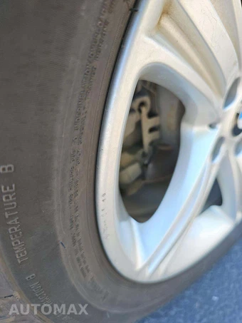2015 BMW 3 Series Sedan 320i xDrive – miniatura 27