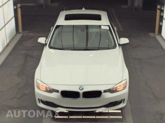 2015 BMW 3 Series Sedan 320i xDrive - miniatura 2