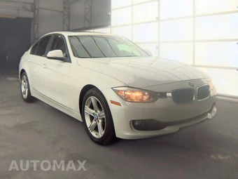 2015 BMW 3 Series Sedan 320i xDrive - miniatura 3