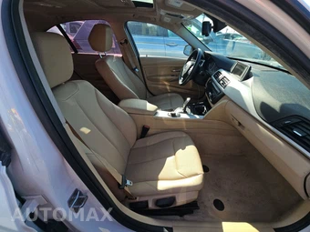 2015 BMW 3 Series Sedan 320i xDrive - miniatura 8