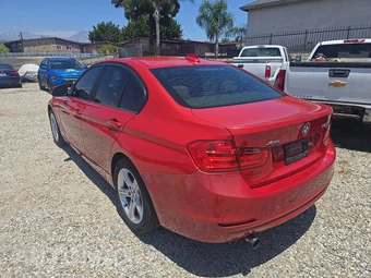 2015 BMW 3 Series Sedan 320i xDrive - miniatura 6