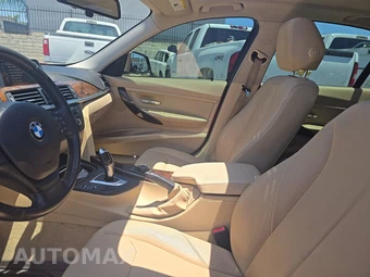 2015 BMW 3 Series Sedan 320i xDrive - miniatura 7