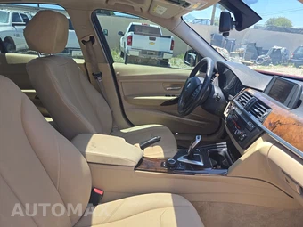 2015 BMW 3 Series Sedan 320i xDrive - miniatura 8