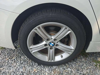2015 BMW 3 Series Sedan 320i xDrive - miniatura 26