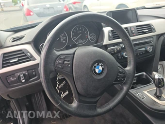 2015 BMW 3 Series Sedan 320i xDrive - miniatura 10