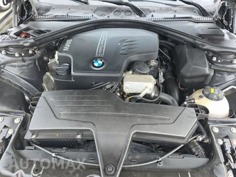 2015 BMW 3 Series Sedan 320i xDrive - miniatura 15