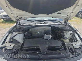 2015 BMW 3 Series Sedan 320i xDrive - miniatura 19