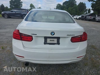 2015 BMW 3 Series Sedan 320i xDrive - miniatura 5