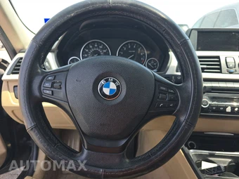 2015 BMW 3 Series Sedan 320i xDrive – miniatura 10