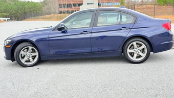 2015 BMW 3 Series Sedan 320i xDrive - miniatura 9