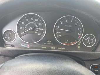 2015 BMW 3 Series Sedan 328i - miniatura 9
