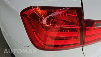 2015 BMW 3 Series Sedan 328i - miniatura 32