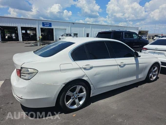 2015 BMW 3 Series Sedan 328i - miniatura 4