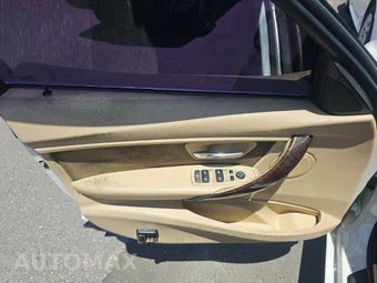 2015 BMW 3 Series Sedan 328i - miniatura 9