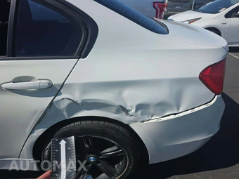 2015 BMW 3 Series Sedan 328i - miniatura 23