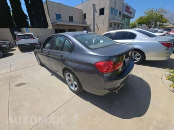 2015 BMW 3 Series Sedan 328i - miniatura 2