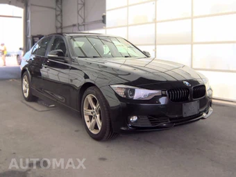 2015 BMW 3 Series Sedan 328i xDrive - miniatura 3