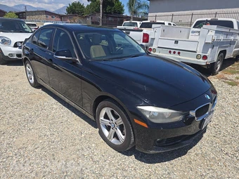 2015 BMW 3 Series Sedan 328i xDrive - miniatura 3